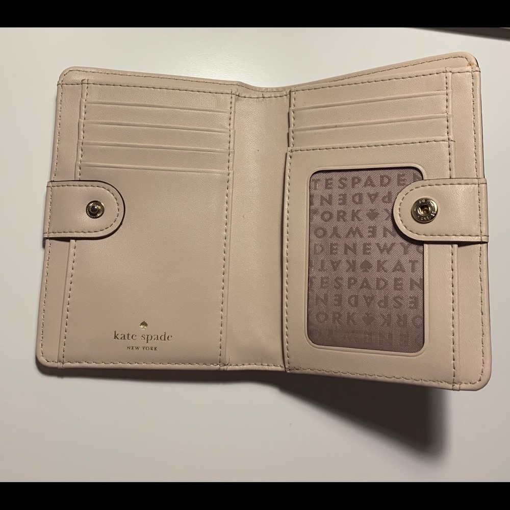 Kate Spade Wallet - Picture 2 of 3